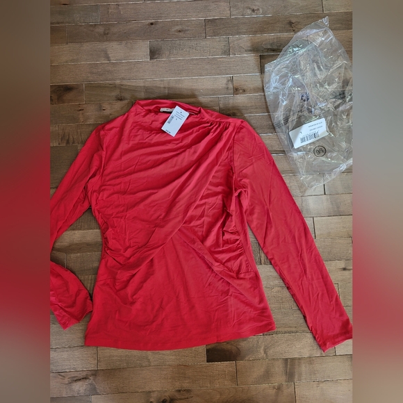 Ricki's Tops - Long sleeve cross top